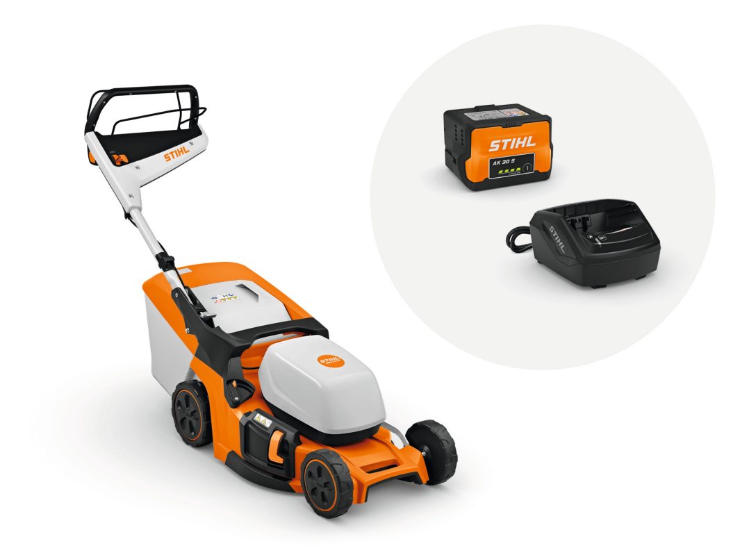 Stihl RMA 448.3 V 19" Lawnmower - AK System