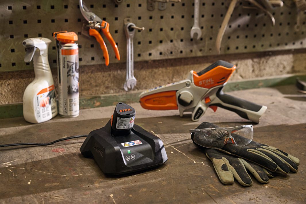 Stihl AL 5 Hi-Speed Charger