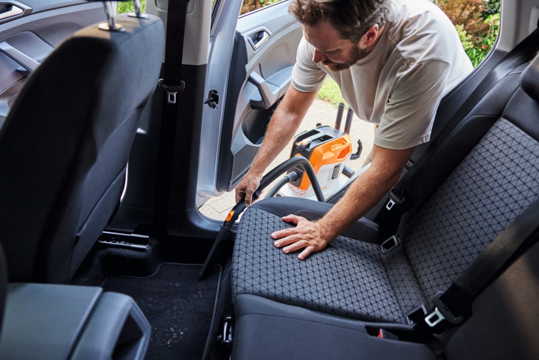 Stihl SEA 60 Cordless Vacuum Cleaner - AK System