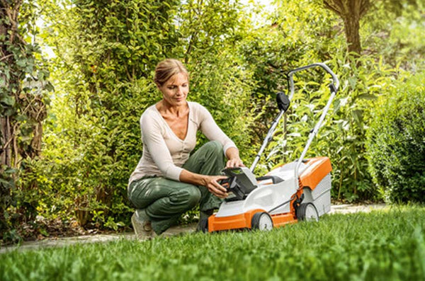 When Is an Electric Lawnmower The Right Choice?