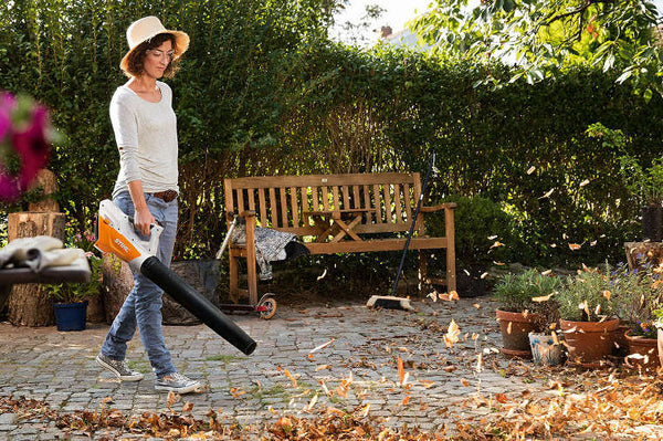 2 Garden Maintenance Tips For Homeowners