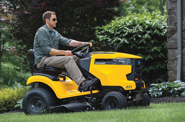 Choosing a Ride-On Lawnmower