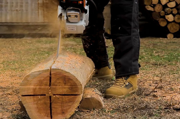 How to Use a Chainsaw to Cut Firewood