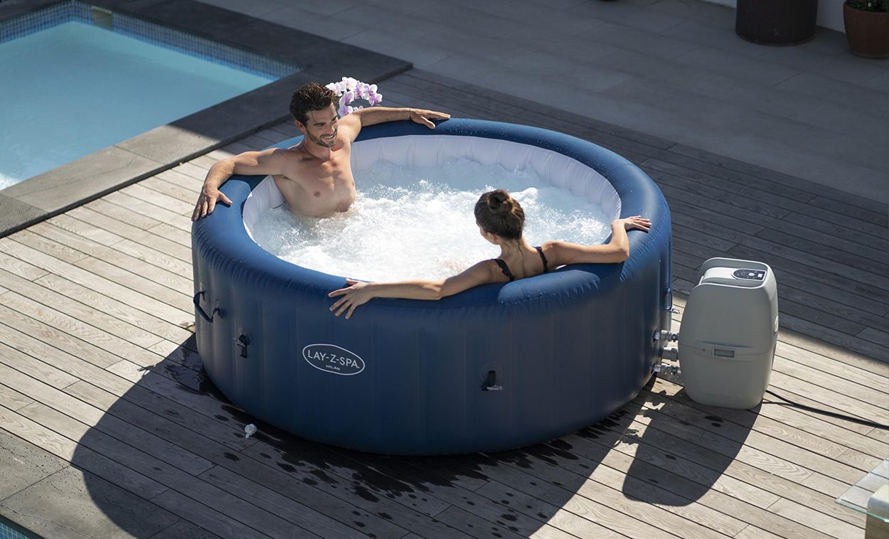 Lay-Z-Spa Milan AirJet Plus Hot Tub