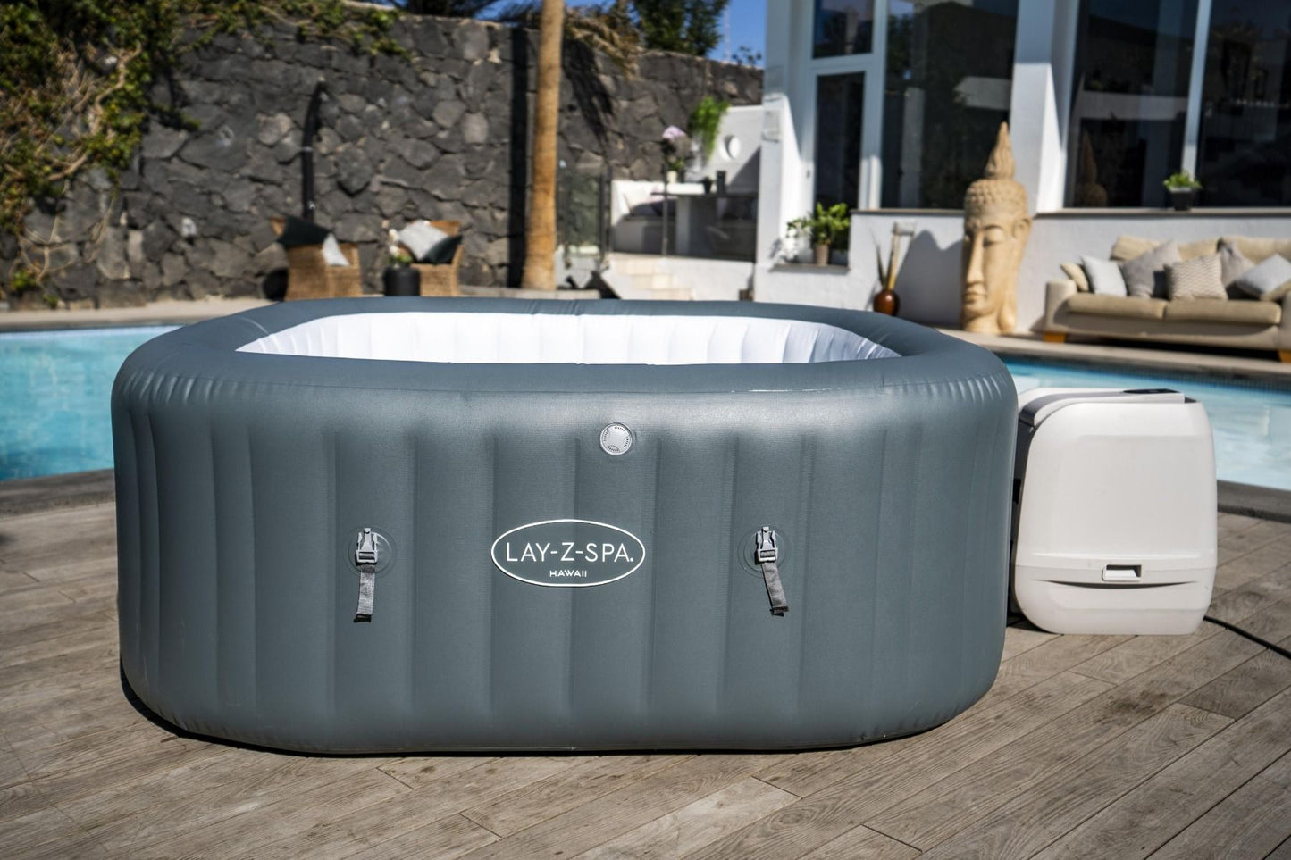 Lay-Z-Spa Hawaii HydroJet Pro Hot Tub