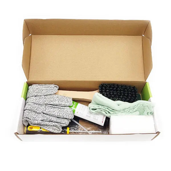 Cleaning Kit for Robotic Lawn Mowers