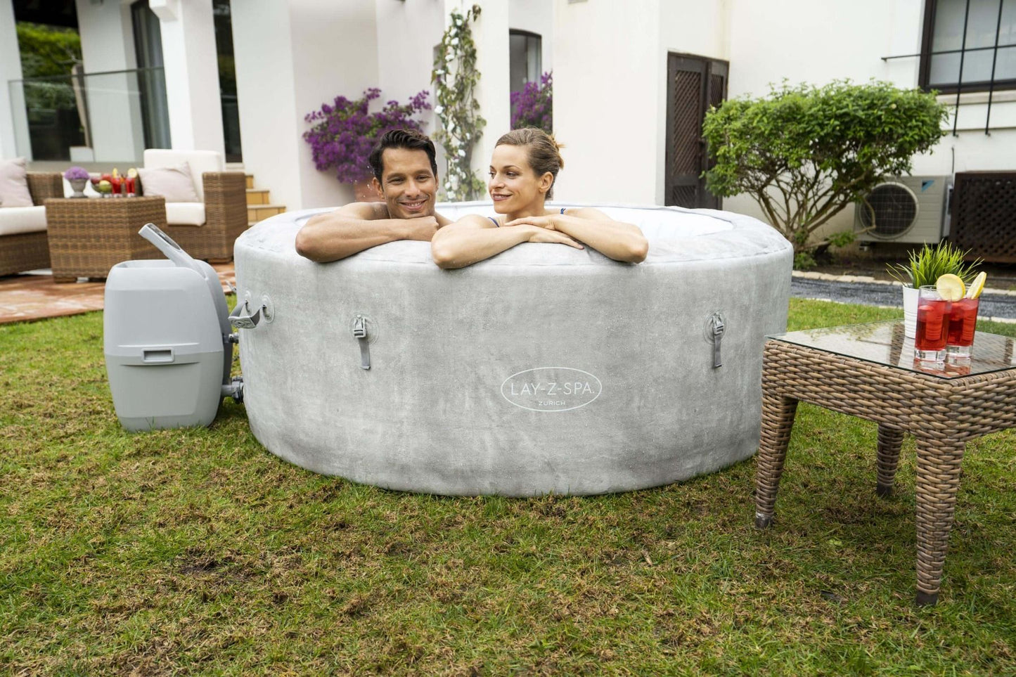 Lay-Z-Spa Zurich Airjet™ Hot Tub