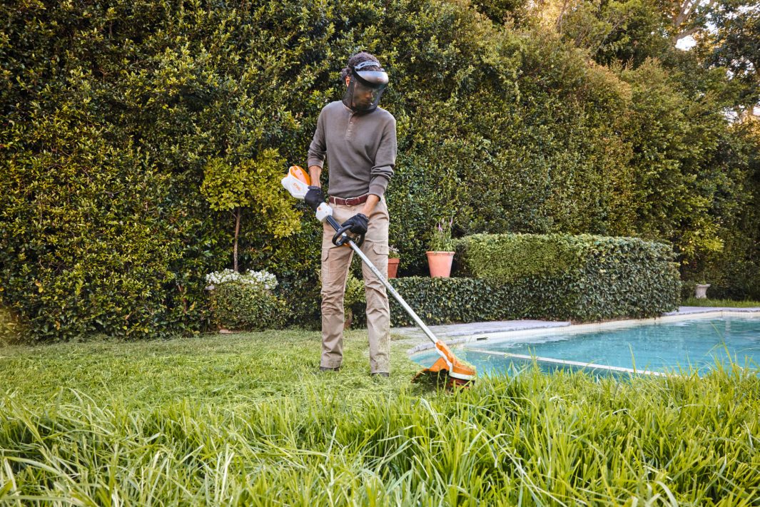 Stihl FSA 110 R Cordless Strimmer - ALLPRO System
