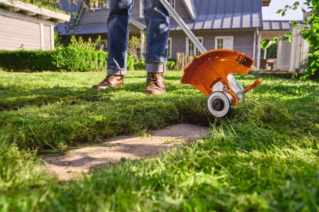 Stihl FSA 50 Cordless Strimmer - AK System