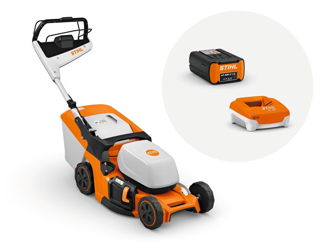 Stihl RMA 448.3 PV 19" Lawnmower - AP System