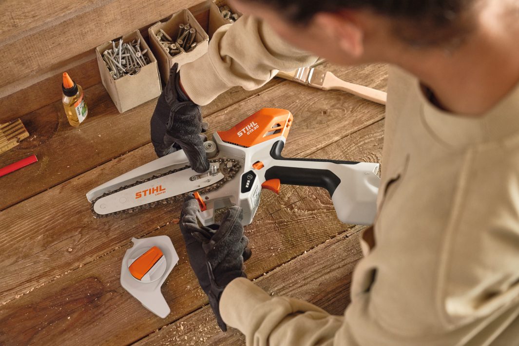 Stihl GTA 30 Cordless Pruner - AS System