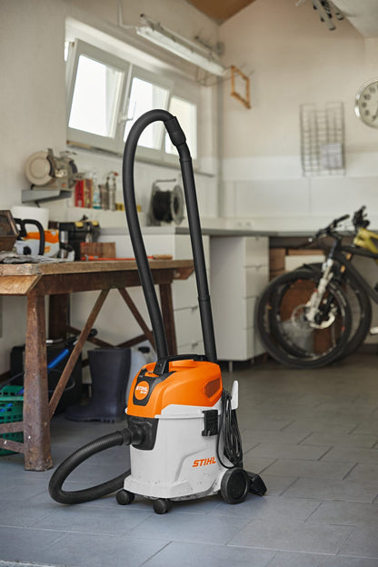 Stihl SE 33 Electric Vacuum Cleaner