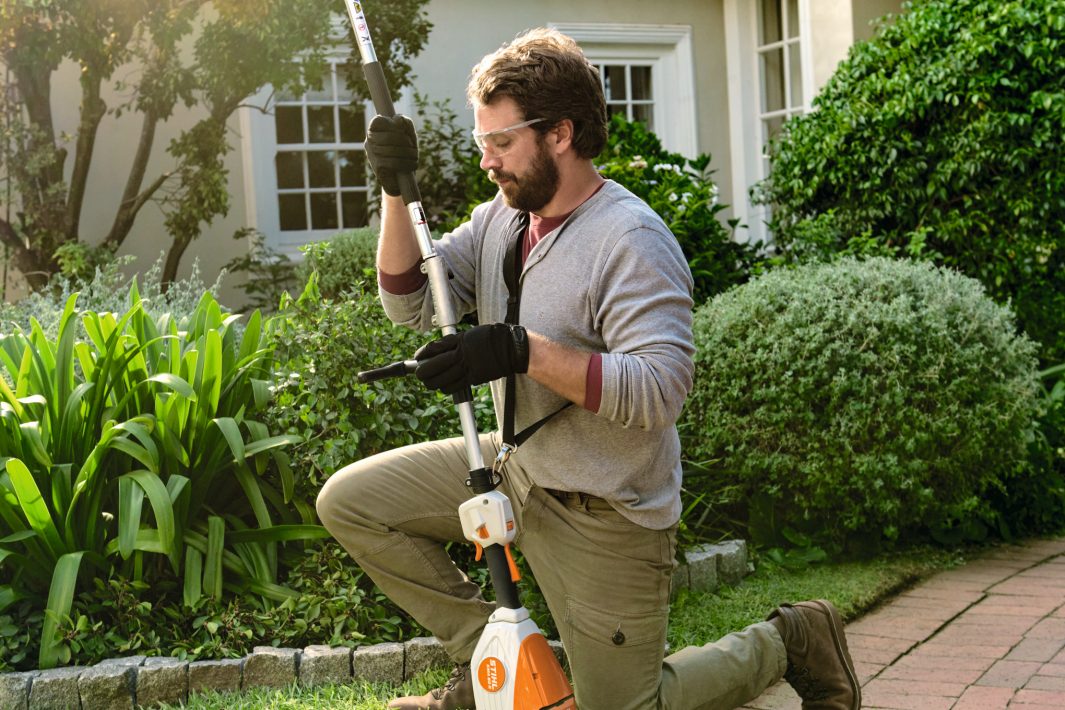 Stihl KMA 80 R Cordless Kombi Motor - AK System